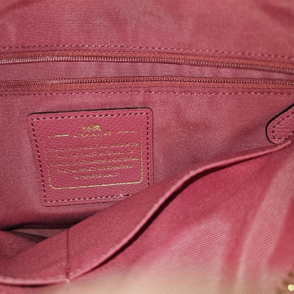 Coach - Picture 3 of 3